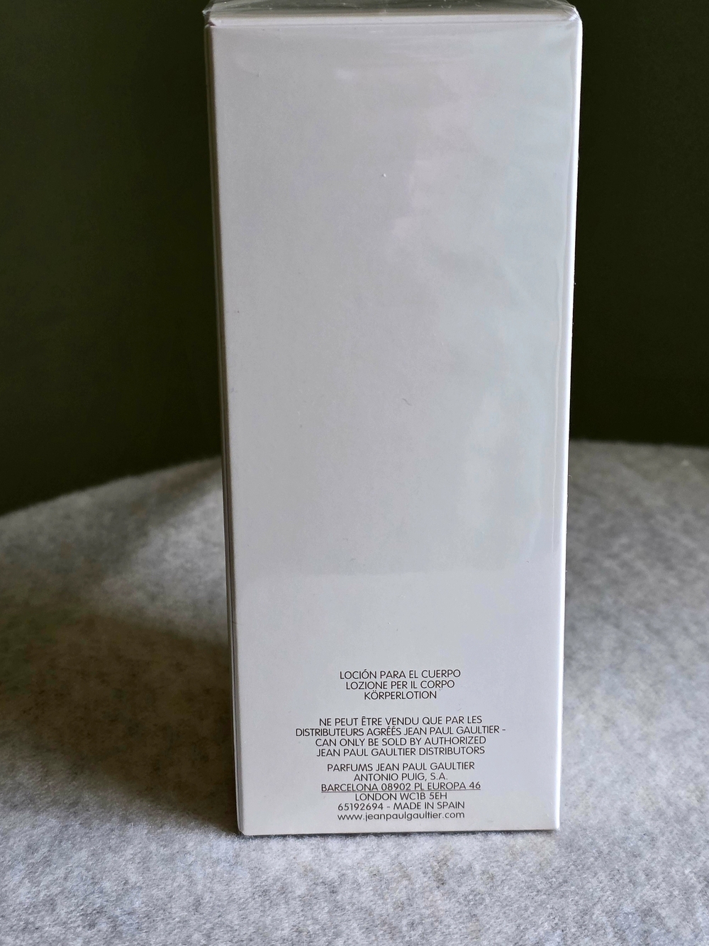 Jean Paul Gaultier Divine Lotion * Large Size* 6.8 Oz NIB - Picture 2 of 3